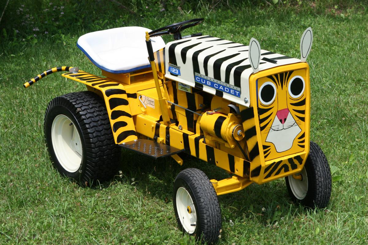 Early 70s-Late 60s cub cadet international 125 riding lawn mower