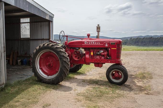 Farmall AM Tractor Wider View